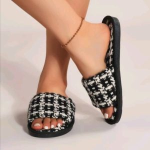 Slippers - WSLSL047